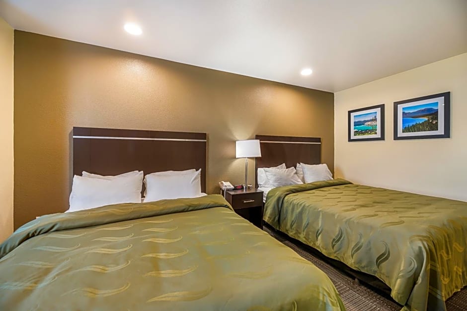 Quality Inn & Suites near NAS Fallon