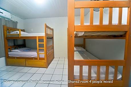 Bunk Bed in Mixed Dormitory Room
