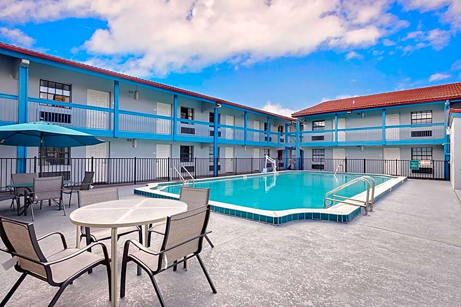 Baymont by Wyndham Jacksonville Orange Park