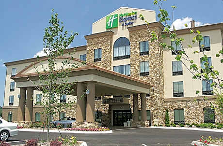 Holiday Inn Express & Suites - Cleveland Northwest By IHG