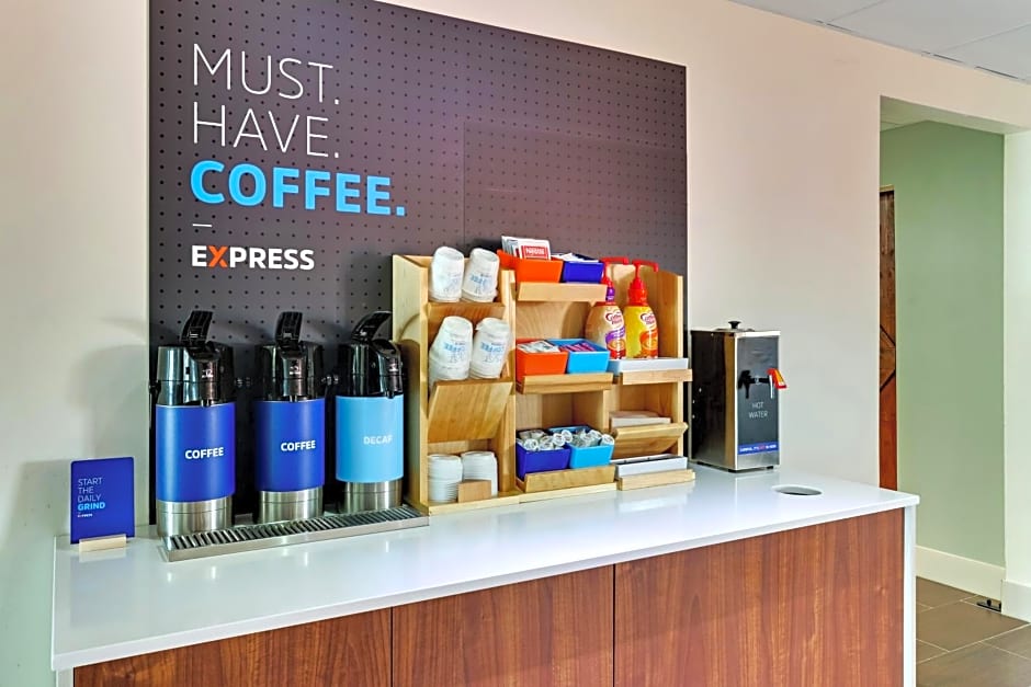 Holiday Inn Express Hotel And Suites Bad Axe By IHG