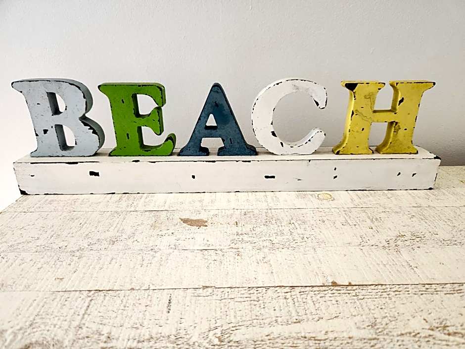 The Grand Beach Inn