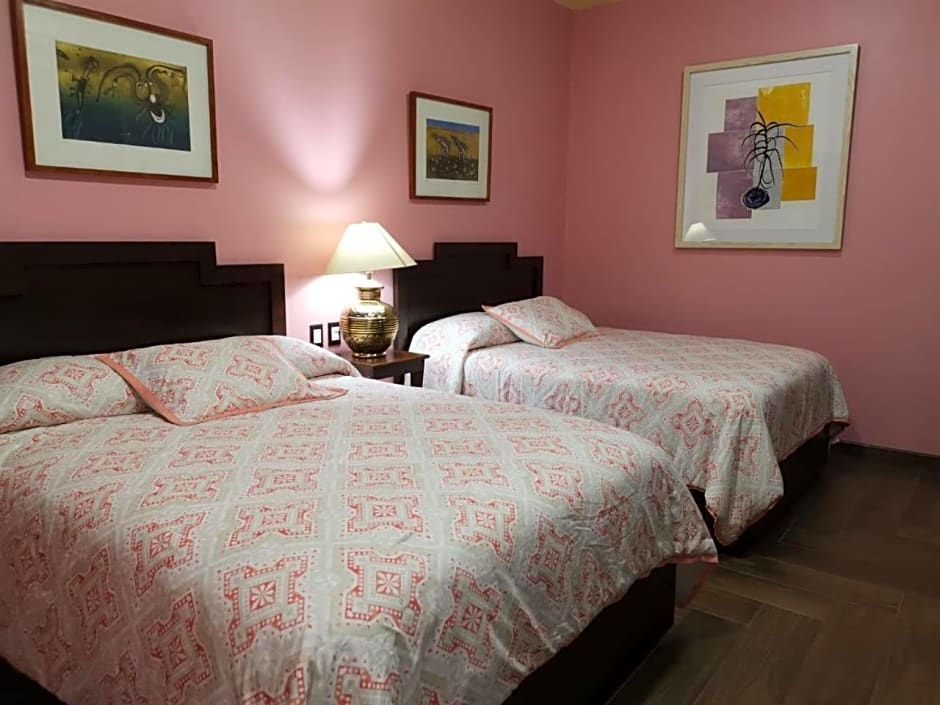 Hotel Siglo XVII Art Gallery