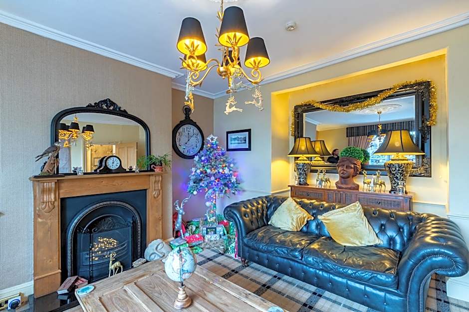 Holly Lodge Guest House with FREE off site health club