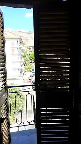 Double Room Single Use