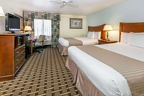 2 Queen Beds Non-Smoking