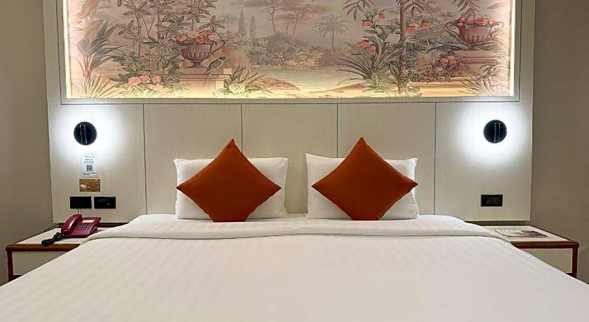 Sakol Hotel
