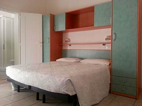 Double or Twin Room with Private Bathroom