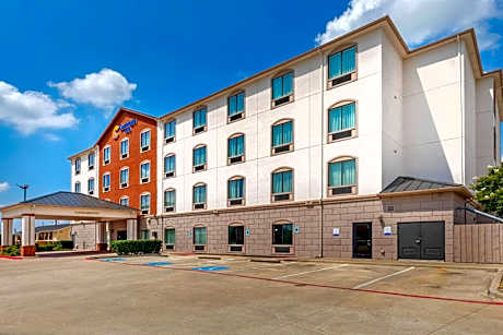 Comfort Inn Near UNT