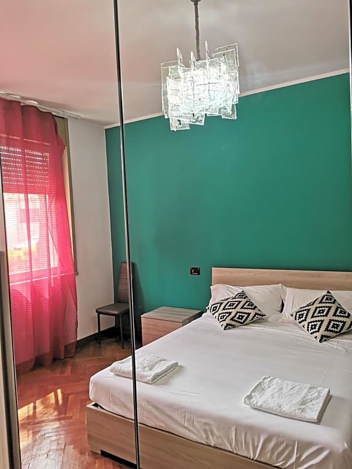 Venice Casanova Apartments