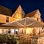 Hotel Aux Vieux Remparts, The Originals Relais (Relais du Silence)