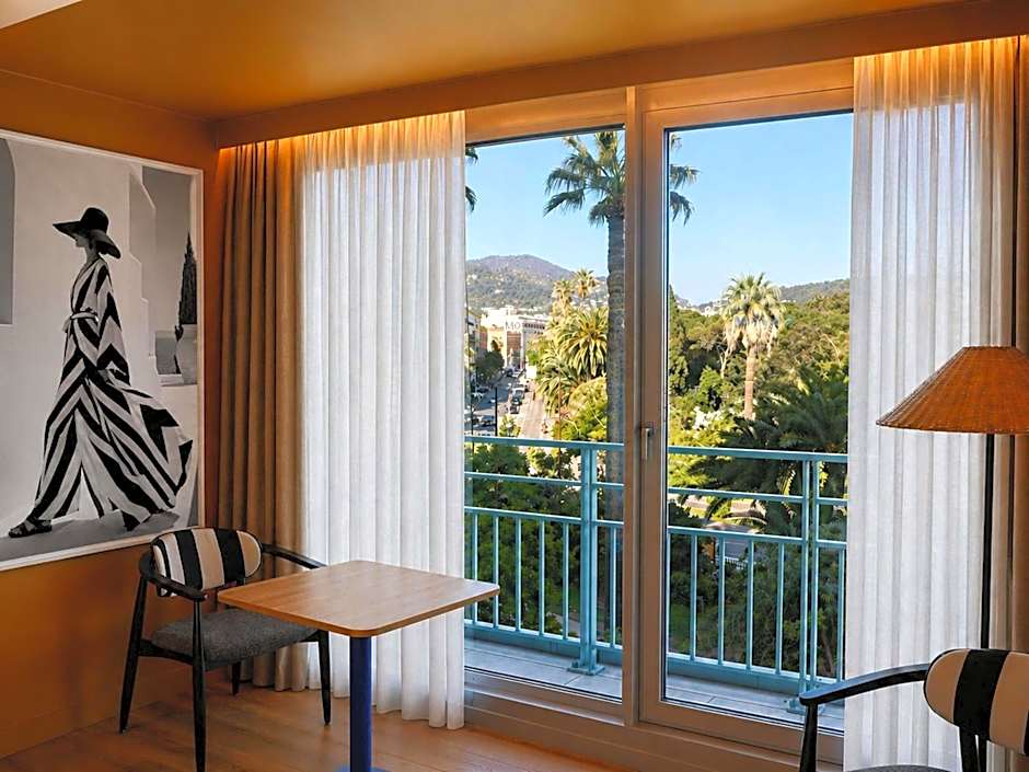 Mercure Nice Promenade Des Anglais