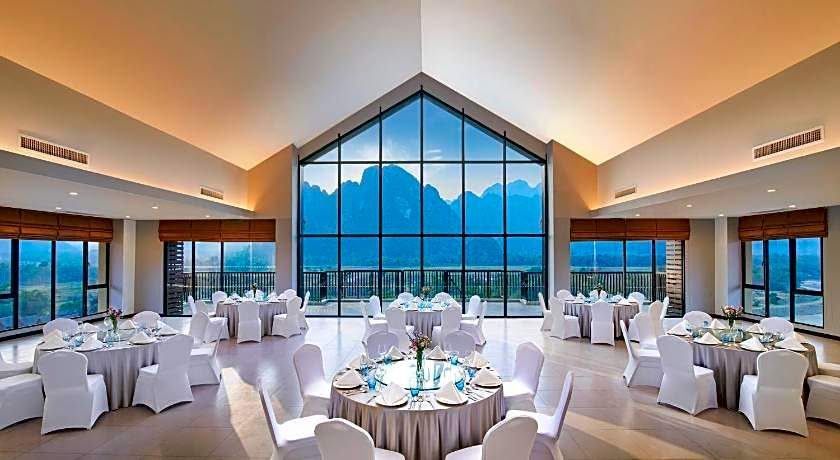 Amari Vang Vieng