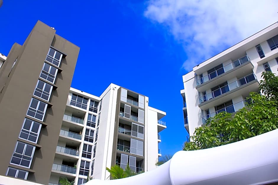 Signature Waterfront Apartments