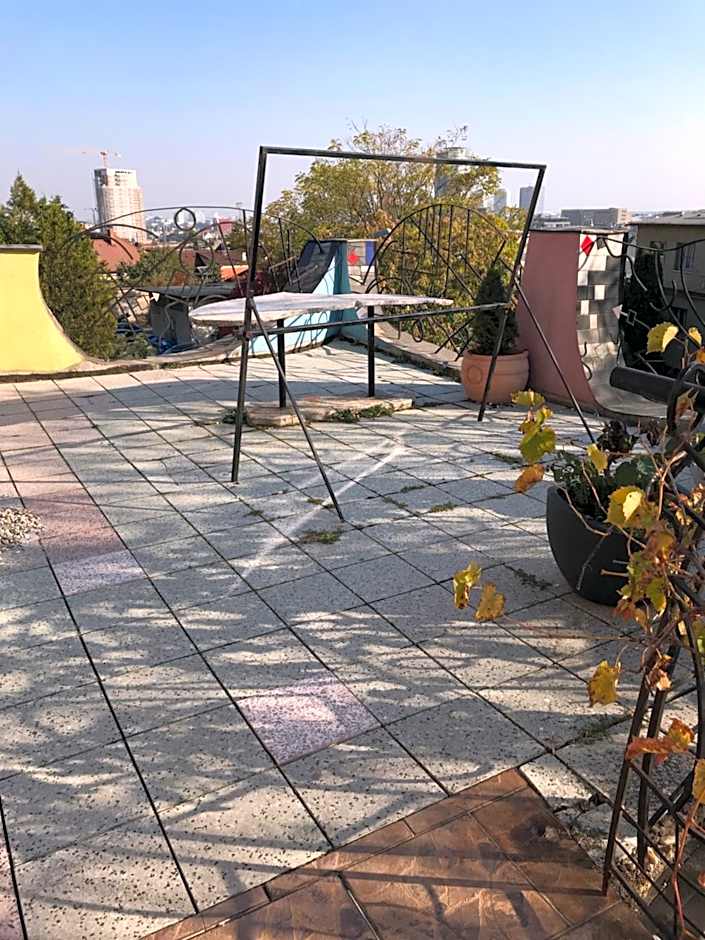Sebarozvojove centrum vedy a umenia s ubytovanim