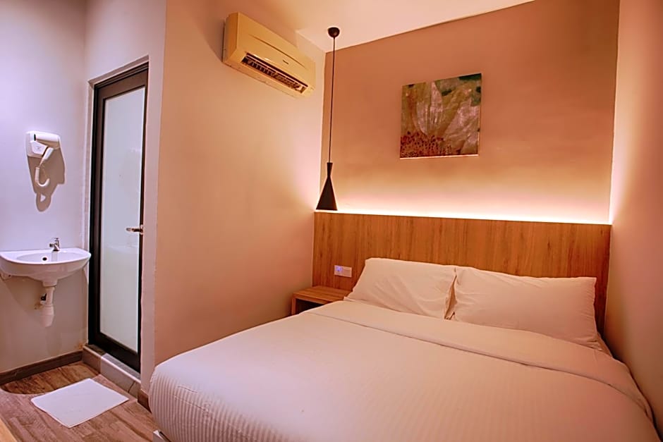 The Marion Hotel Pelangi Branch