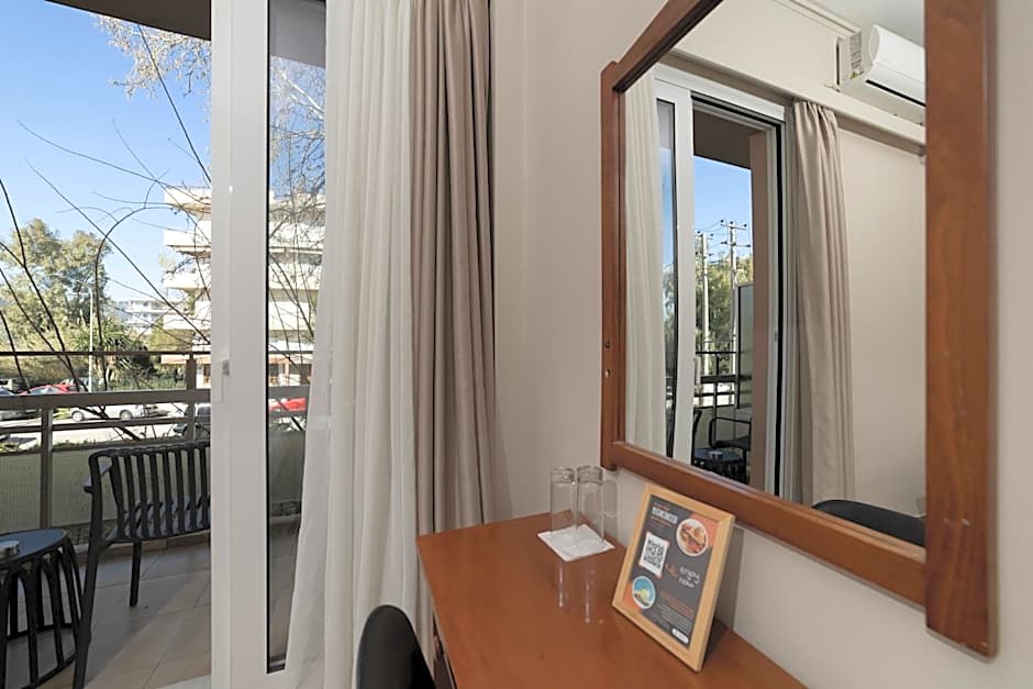 Delfini Hotel
