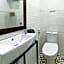 Mruyung Guest House Kota Lama Banyumas Mitra RedDoorz