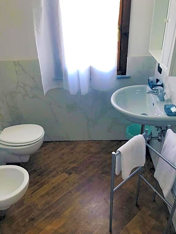 CYTRUS rooms