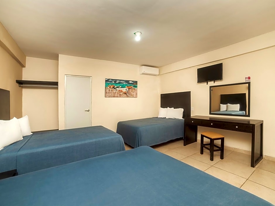 Hotel Puerto Inn