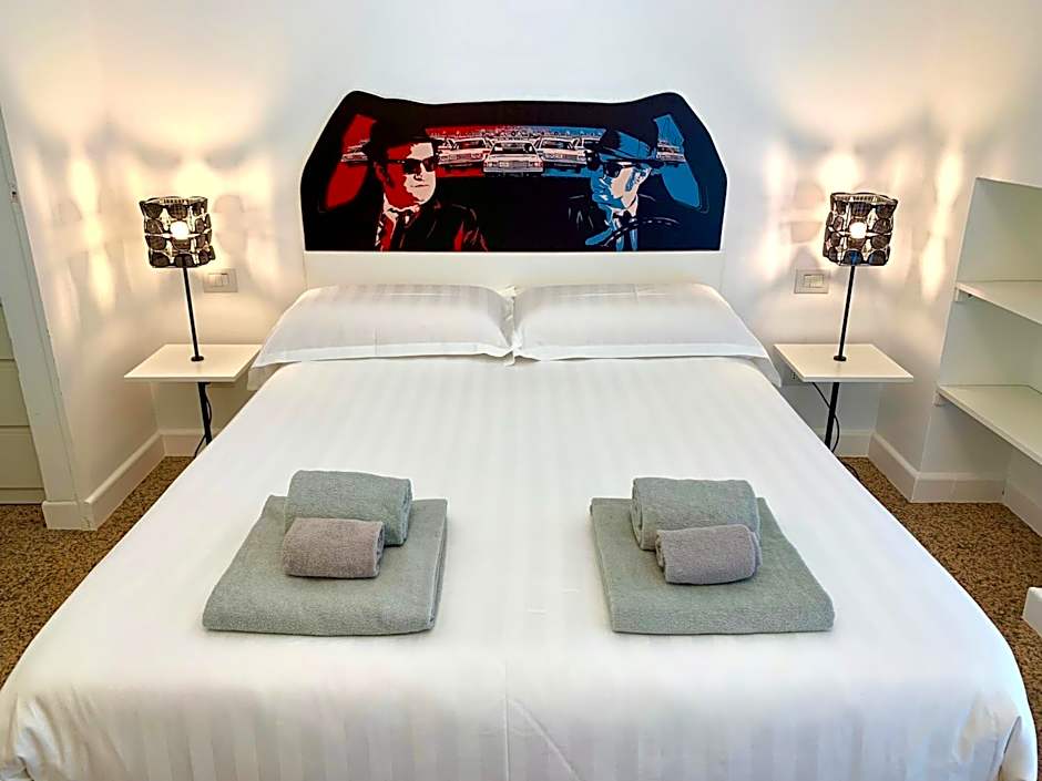 Red Carpet rooms