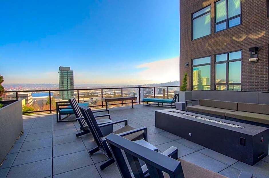 Self Check-in-washer-dryer-4ksmart Tv-king Bed-gym