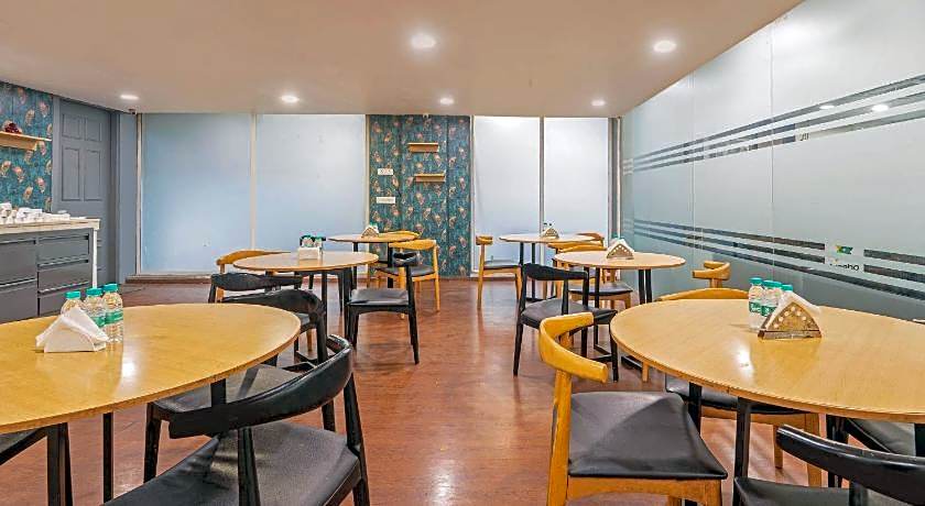 Townhouse Sector 30 Near Botanic Garden of Indian Republic