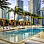 SLS LUX Brickell