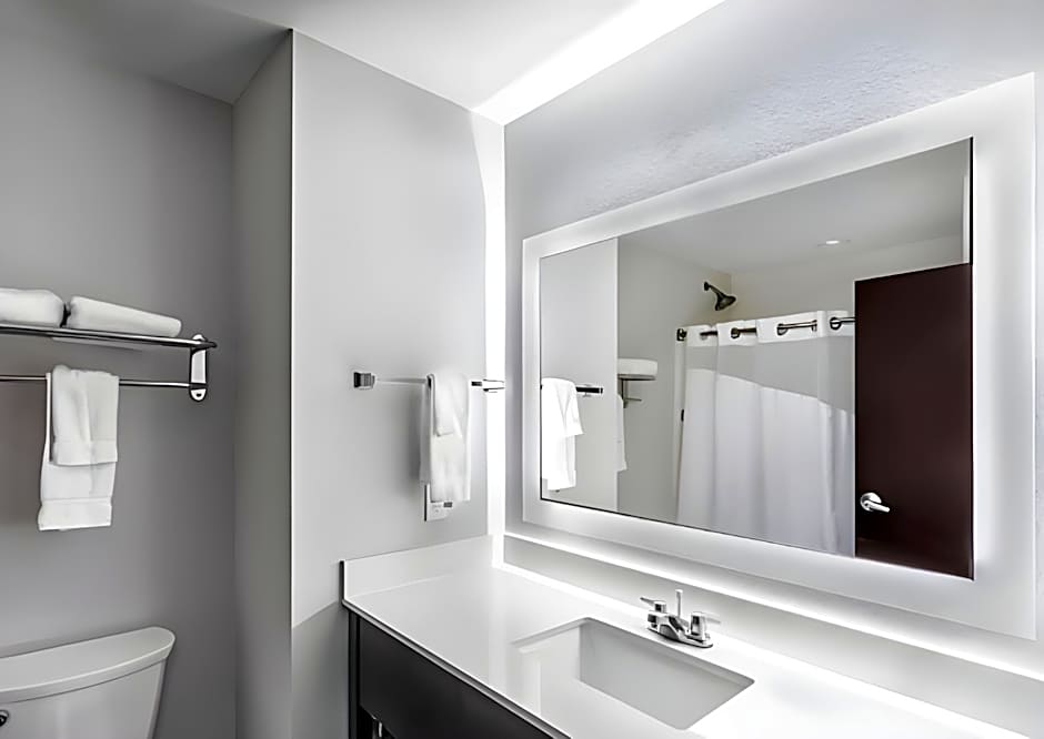 Holiday Inn Express Lakeway By IHG