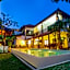 The Mawar Estate
