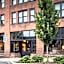 The Foundry Hotel Asheville, Curio Collection by Hilton