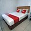 OYO 92677 Hotel Bintaro