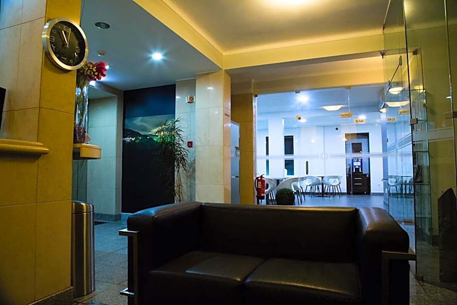 Hotel Solaris