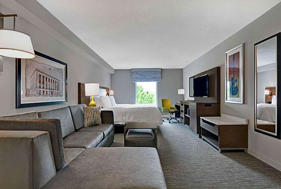 Hampton Inn By Hilton Gallatin