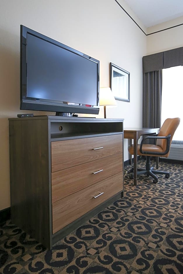 Quality Inn & Suites Boone - University Area