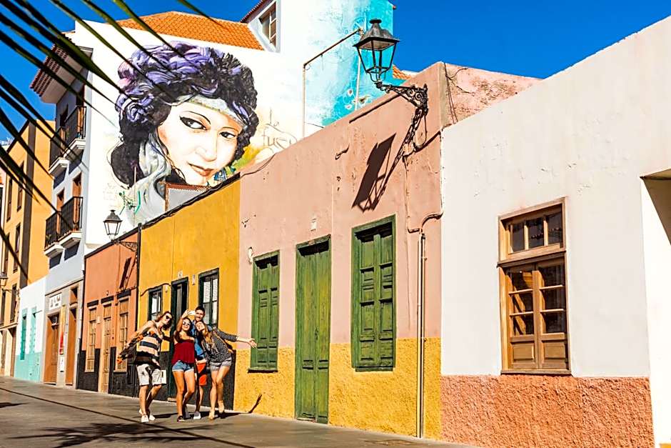 Puerto Nest Hostel
