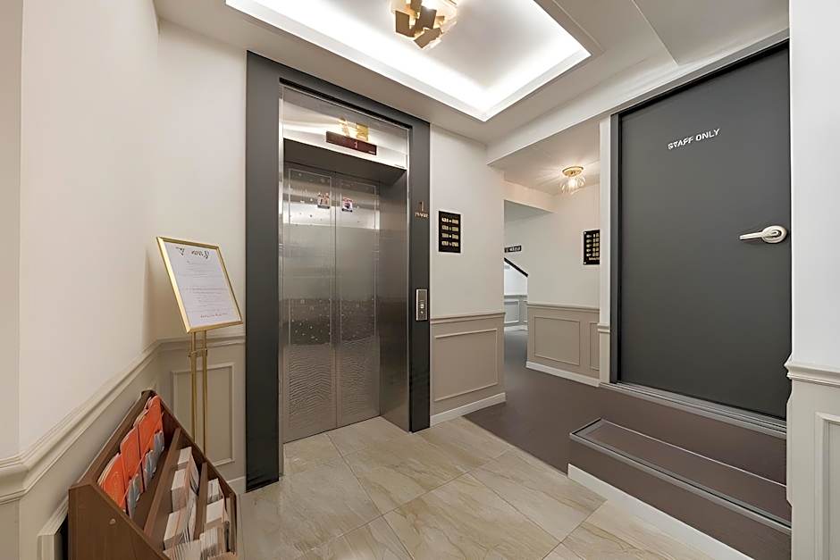 Busan Seomyeon Business Hotel J7