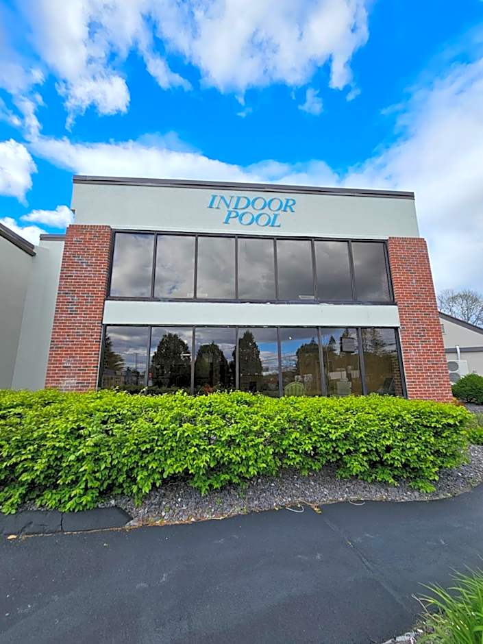 Germaine Inn South Portland