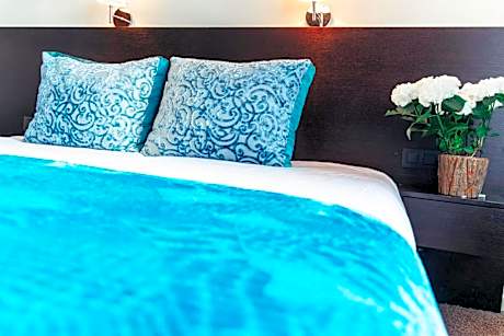 Standard Single Room with Sea View