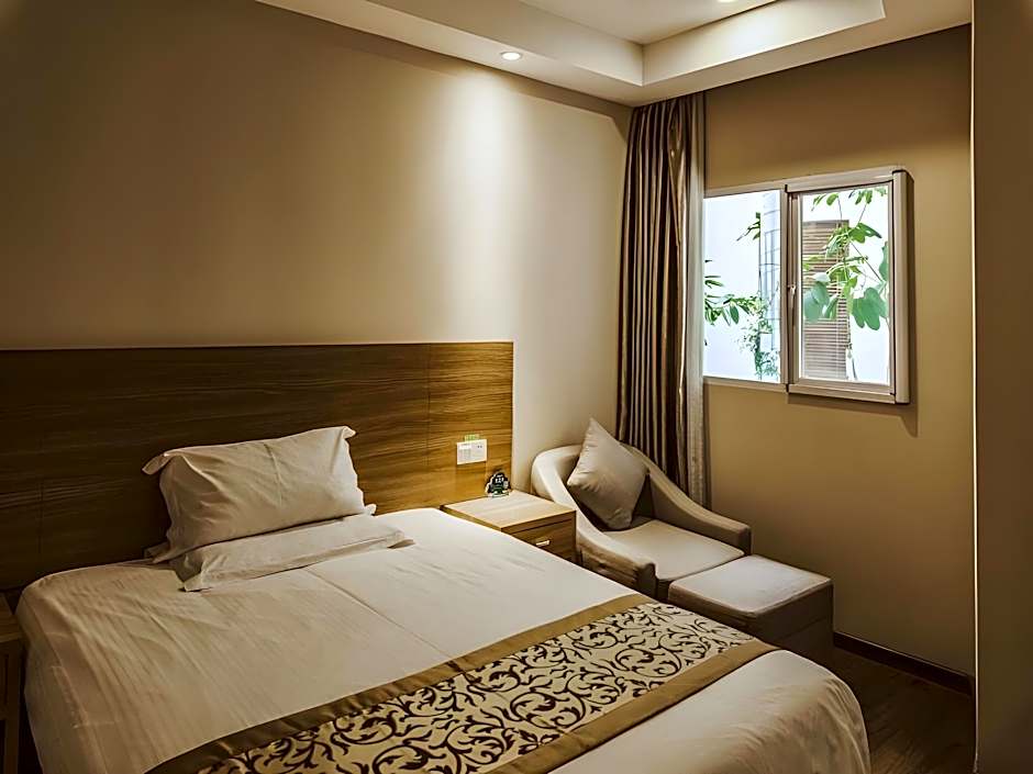 GreenTree Inn Taizhou JingJiang Zhongzhou Road Sunshine international business hotel