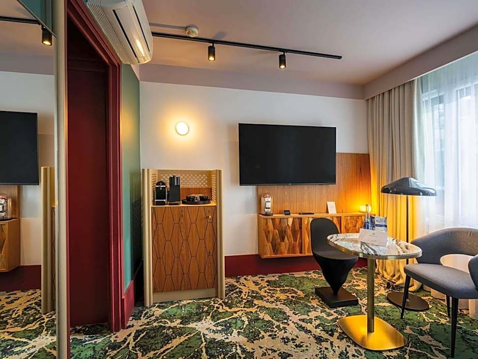 Hotel Maison Louise Lille Centre Handwritten Collection