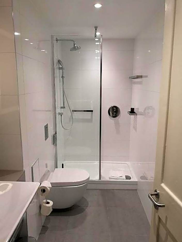 Clayton Hotel Charlemont