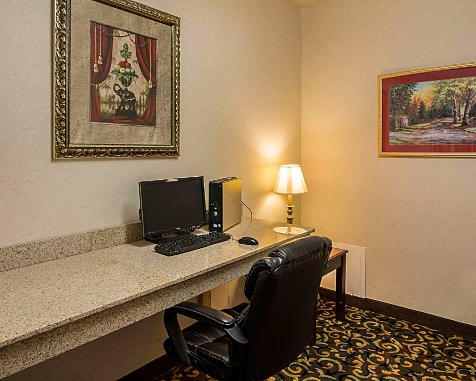Comfort Suites Texarkana