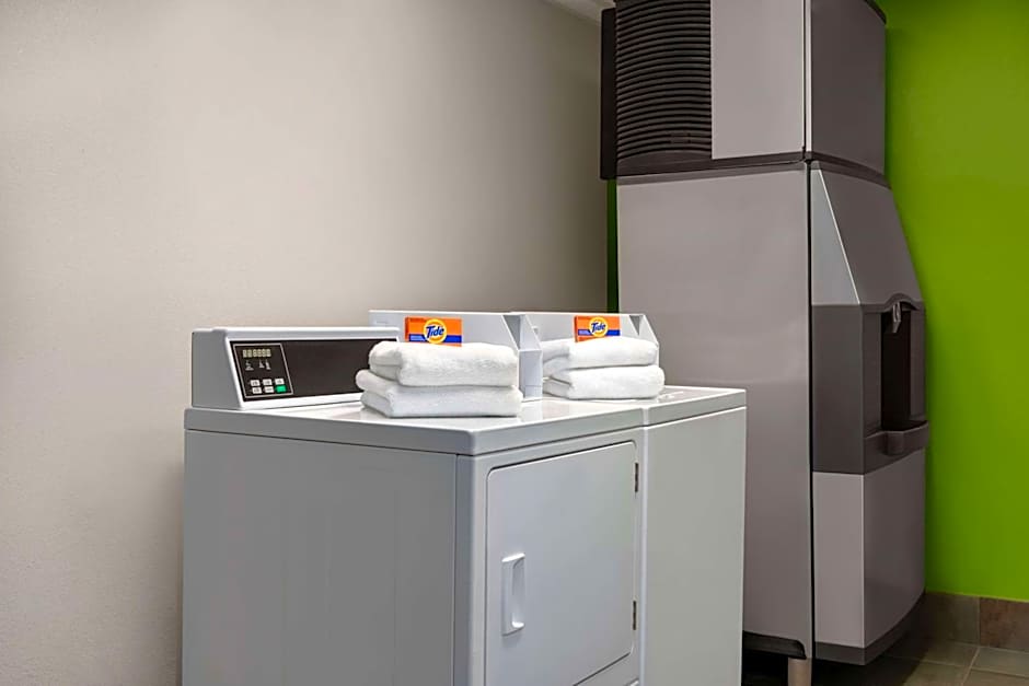La Quinta Inn & Suites by Wyndham Birmingham/Cahaba Park South