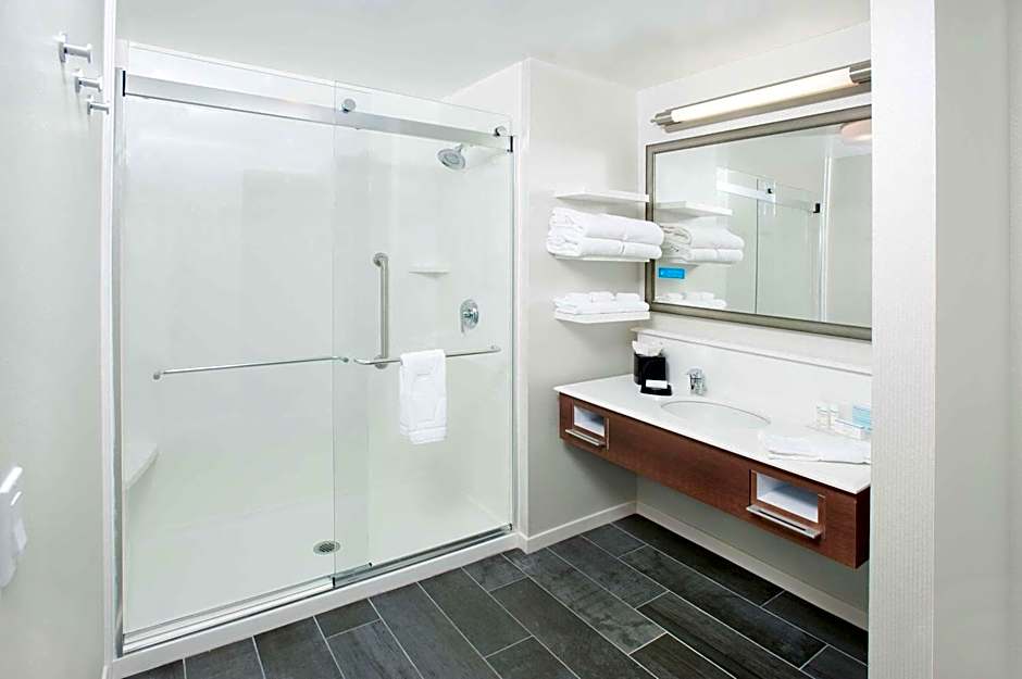 Hampton Inn By Hilton & Suites LAX El Segundo