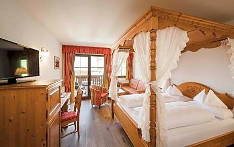 Standard Double Room with Balcony