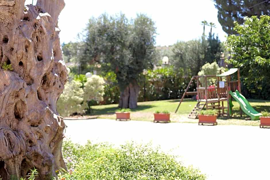 Hotel Castel Miramonti