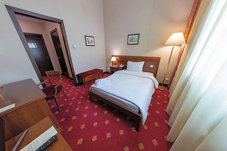 Grand Tien Shan Hotel