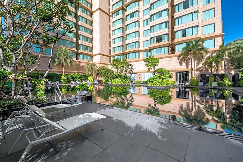 Grande Centre Point Ratchadamri Hotel And Residence