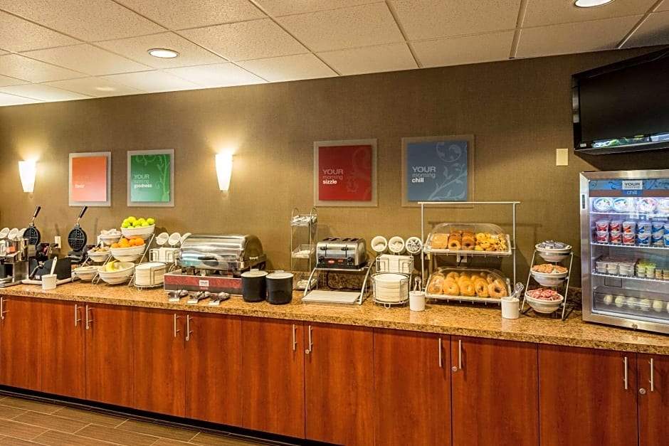 Comfort Suites Springfield RiverBend Medical